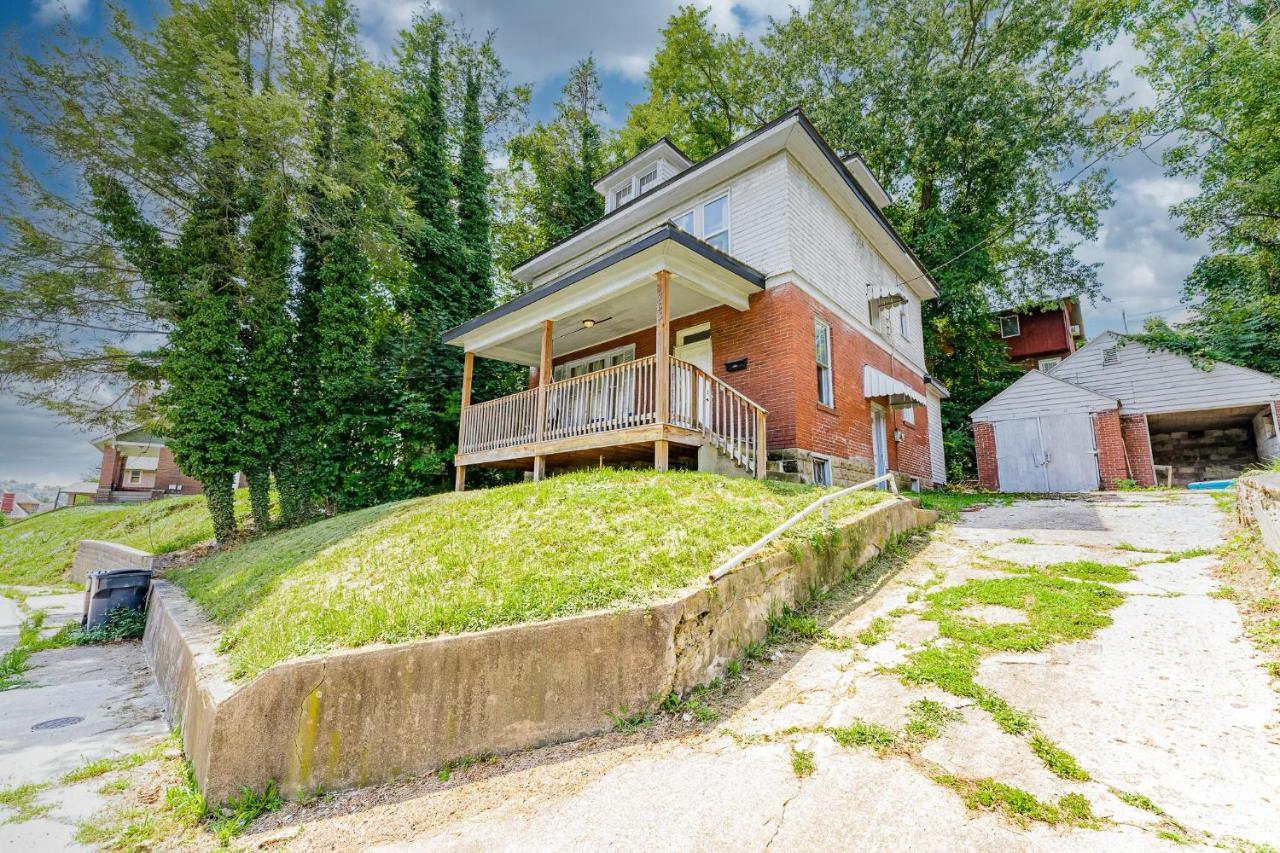 Awesome House, 5 Minutes To Dt, 2 Miles To Stadium And Ruby Memorial! Morgantown Bagian luar foto
