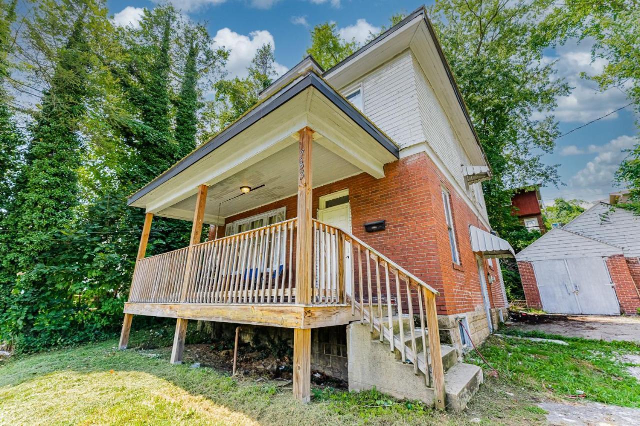 Awesome House, 5 Minutes To Dt, 2 Miles To Stadium And Ruby Memorial! Morgantown Bagian luar foto