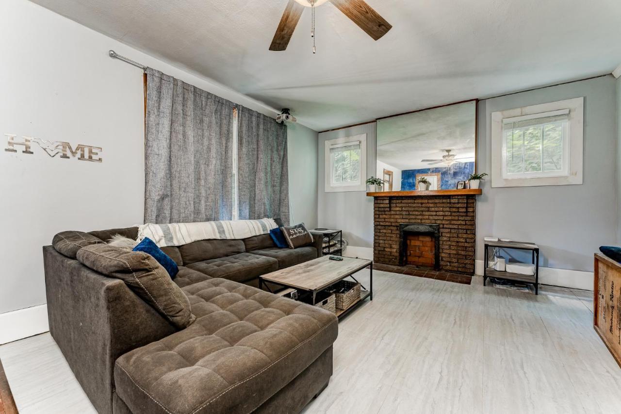 Awesome House, 5 Minutes To Dt, 2 Miles To Stadium And Ruby Memorial! Morgantown Bagian luar foto