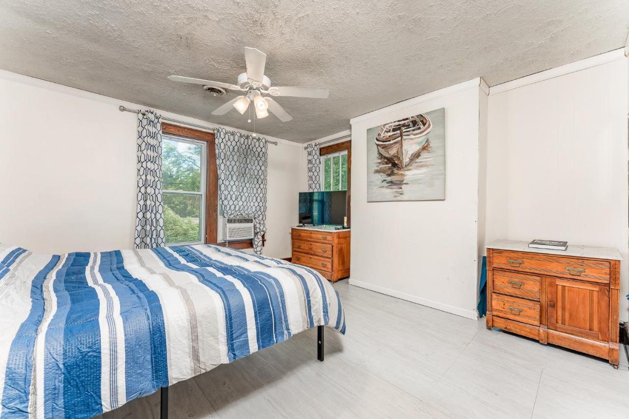 Awesome House, 5 Minutes To Dt, 2 Miles To Stadium And Ruby Memorial! Morgantown Bagian luar foto